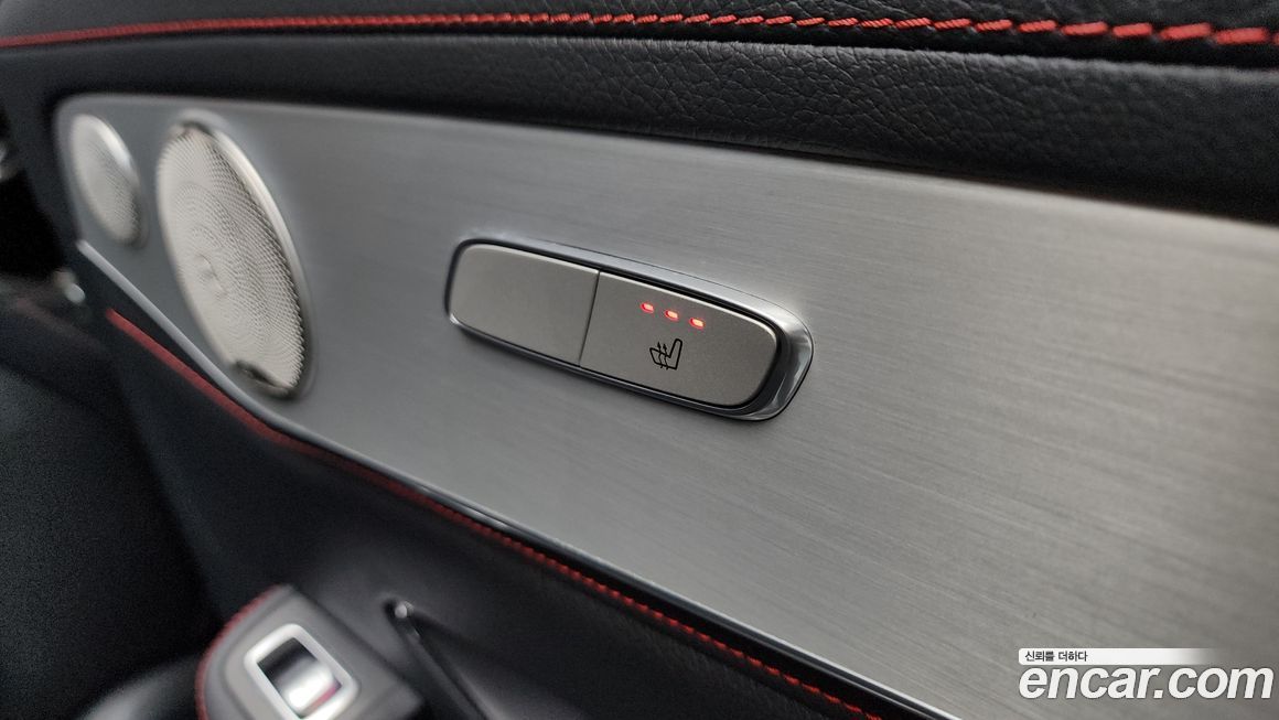 Mercedes-Benz GLC-Class 2021