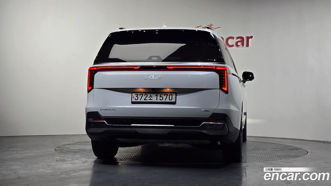 Kia Canival 2025