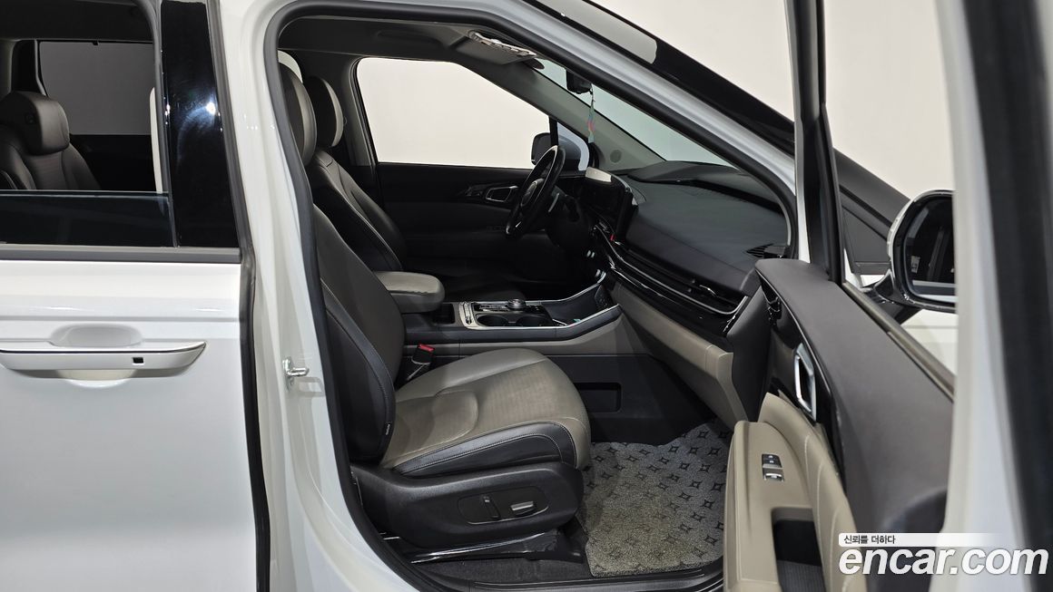 Kia Canival 2025