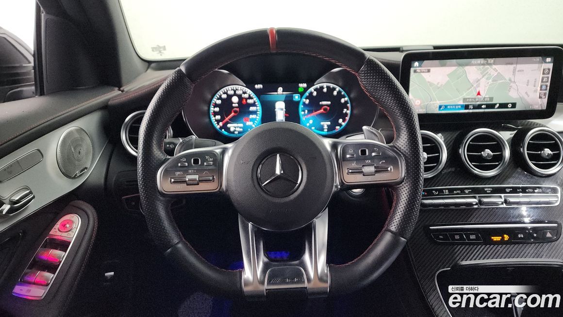 Mercedes-Benz GLC-Class 2021