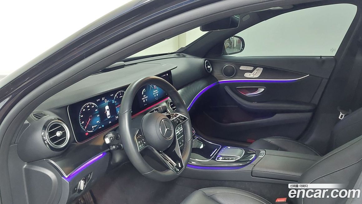 Mercedes-Benz E-Class 2023