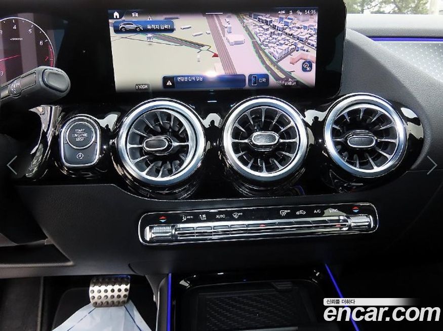 Mercedes-Benz GLA-Class 2025