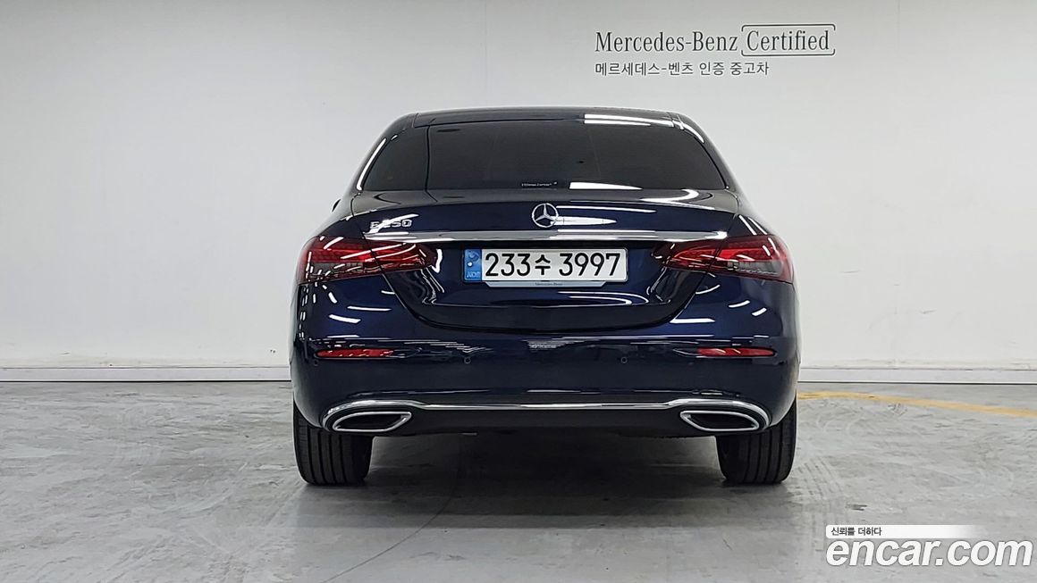 Mercedes-Benz E-Class 2023