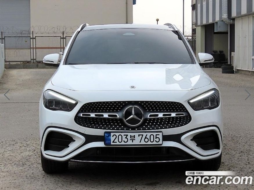 Mercedes-Benz GLA-Class 2025
