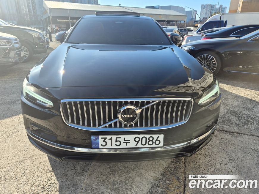 Volvo S90 2023