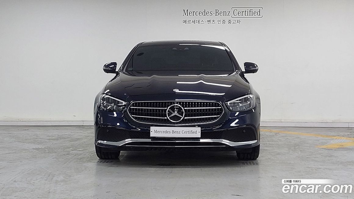 Mercedes-Benz E-Class 2023