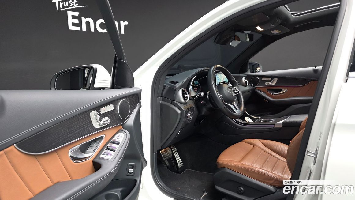 Mercedes-Benz GLC-Class 2022