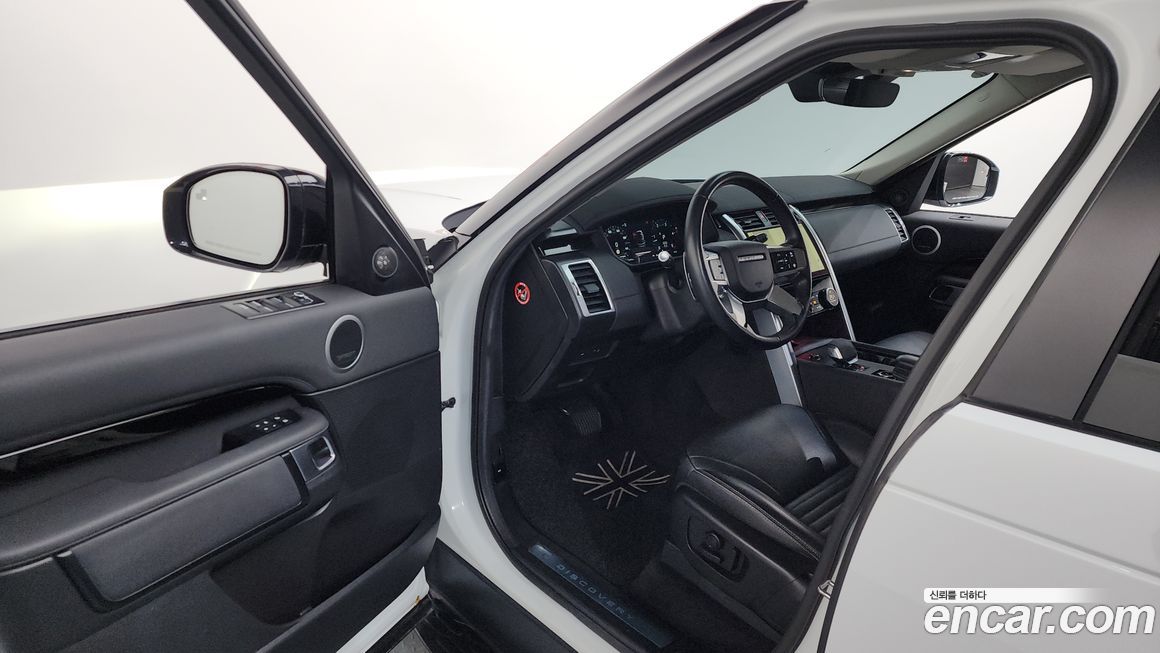 Land Rover Discovery 2022