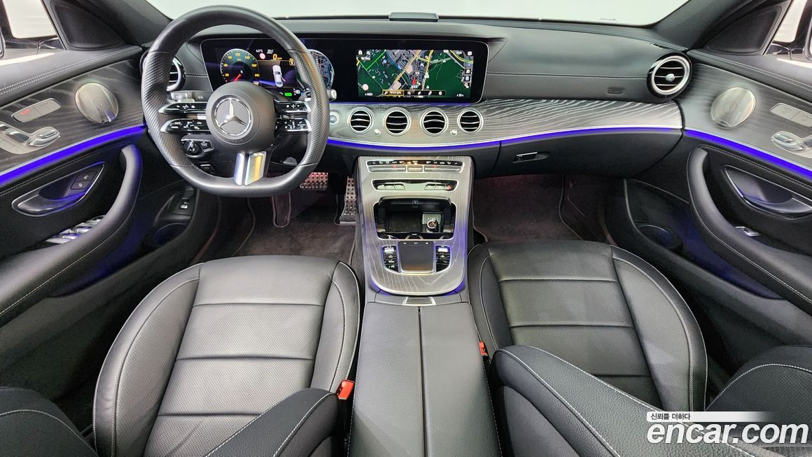 Mercedes-Benz E-Class 2022