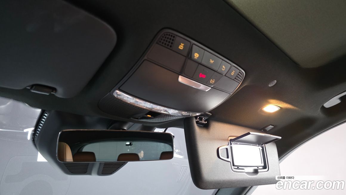 Mercedes-Benz GLC-Class 2022