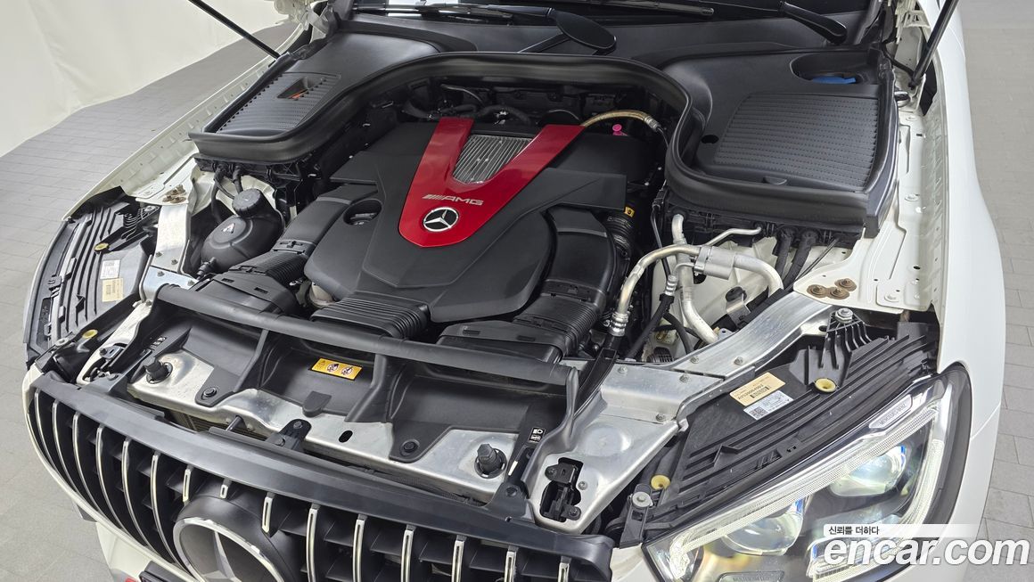 Mercedes-Benz GLC-Class 2021