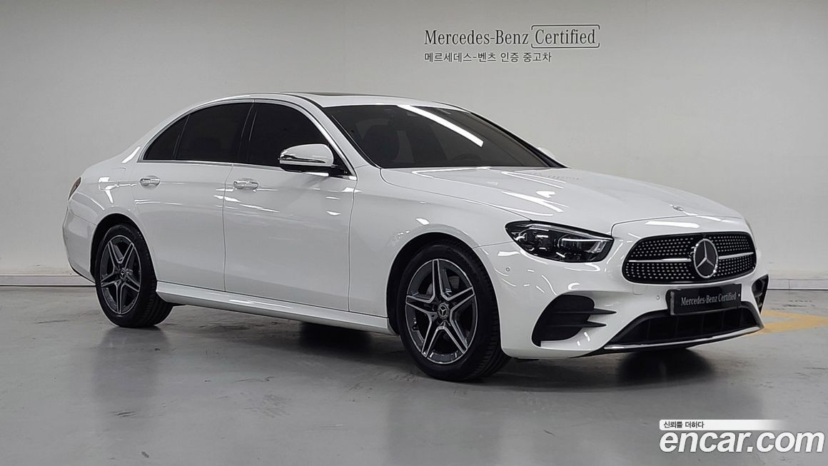 Mercedes-Benz E-Class 2023