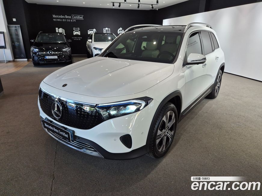 Mercedes-Benz EQB 2026