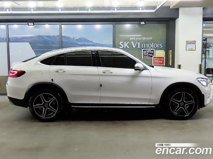 Mercedes-Benz GLC-Class 2023