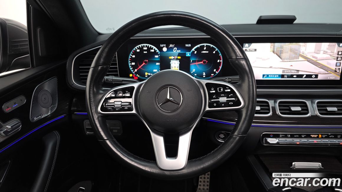 Mercedes-Benz GLE-Class 2021