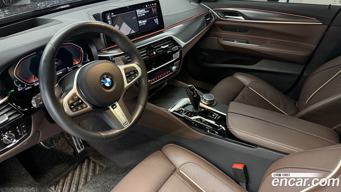 BMW Gran Turismo 2024