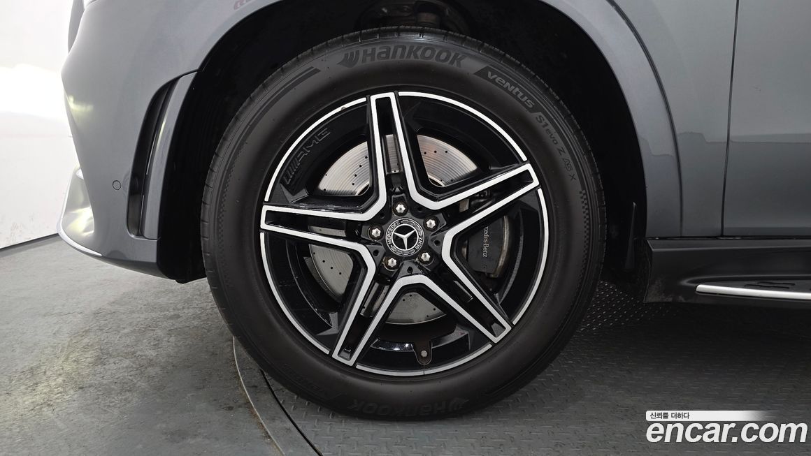 Mercedes-Benz GLE-Class 2021