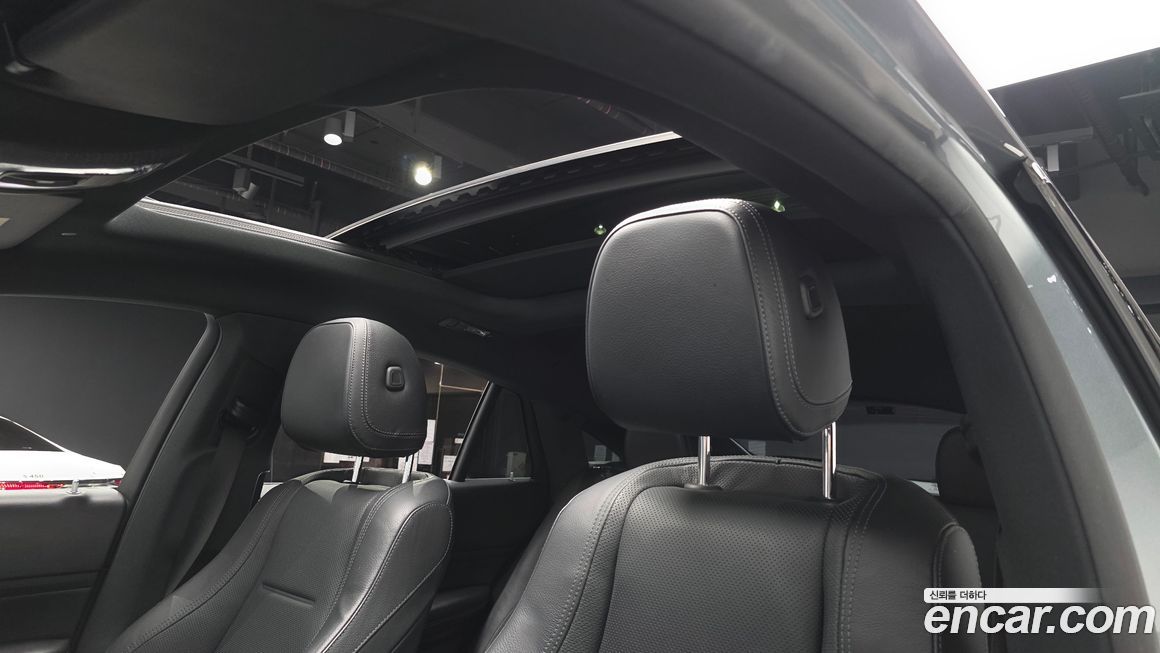 Mercedes-Benz GLE-Class 2021