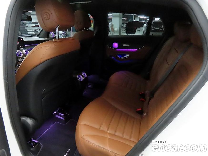 Mercedes-Benz GLC-Class 2023