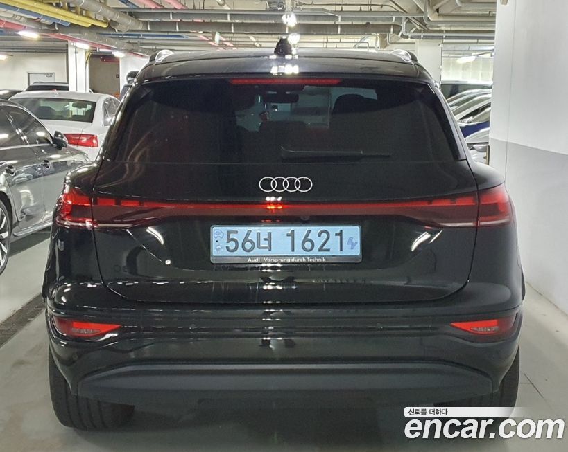 Audi Q6 e-tron 2025