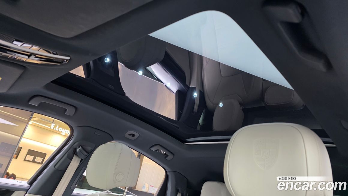 Porsche Cayenne 2022