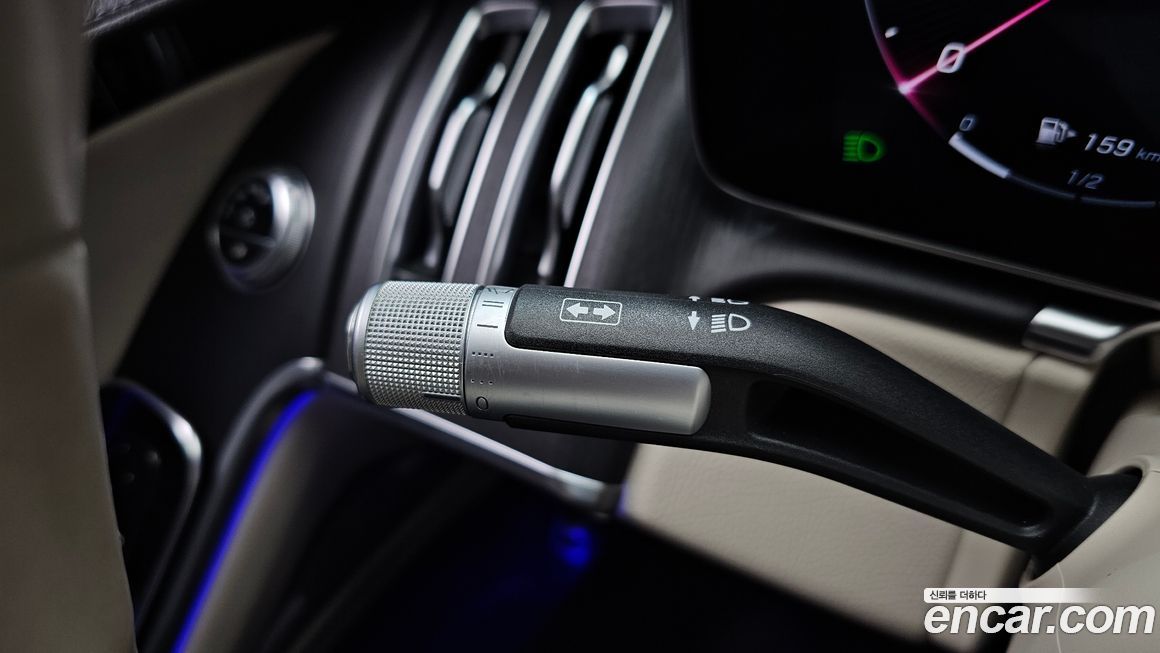 Mercedes-Benz S-Class 2021