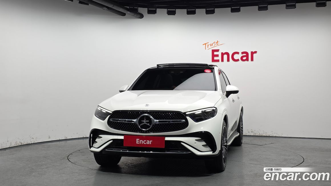 Mercedes-Benz GLC-Class 2024