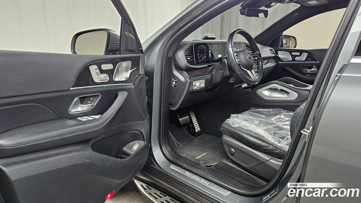 Mercedes-Benz GLE-Class 2021