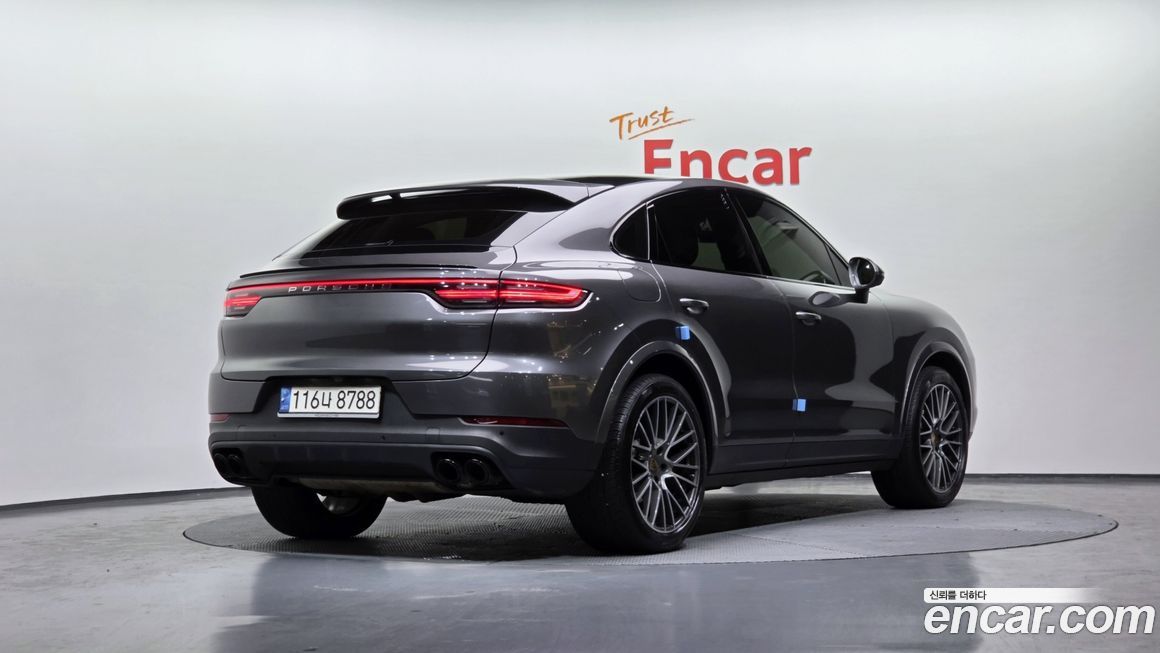 Porsche Cayenne 2022