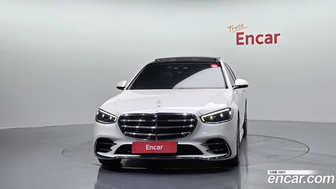 Mercedes-Benz S-Class 2021