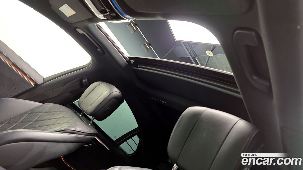 Mercedes-Benz S-Class 2021