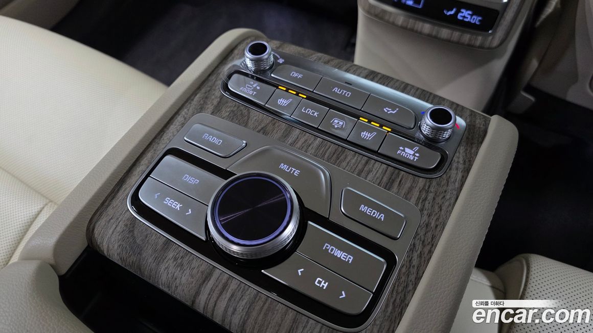 Kia K9 2022