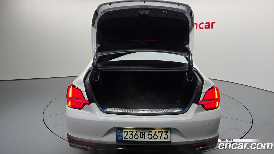 Kia K9 2022