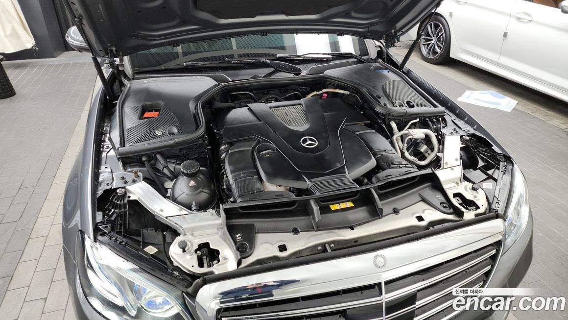 Mercedes-Benz E-Class 2018