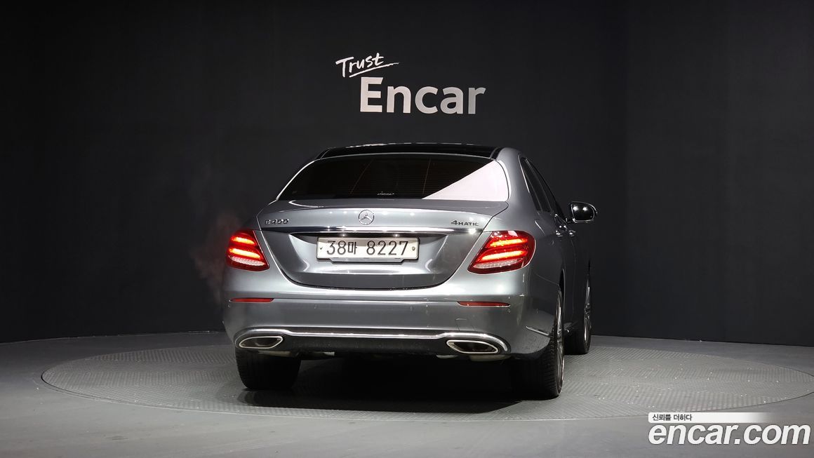 Mercedes-Benz E-Class 2018