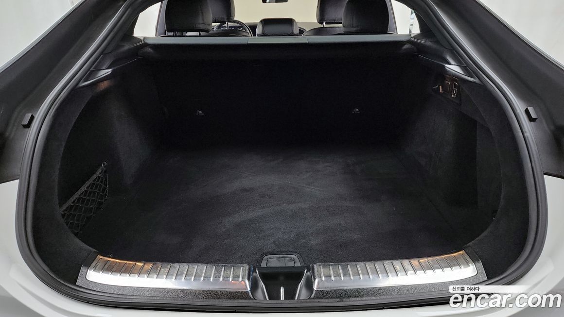 Mercedes-Benz GLE-Class 2022