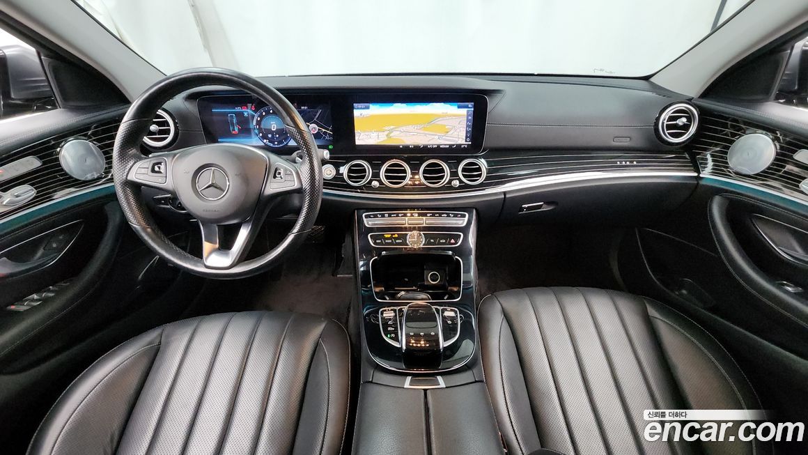 Mercedes-Benz E-Class 2018
