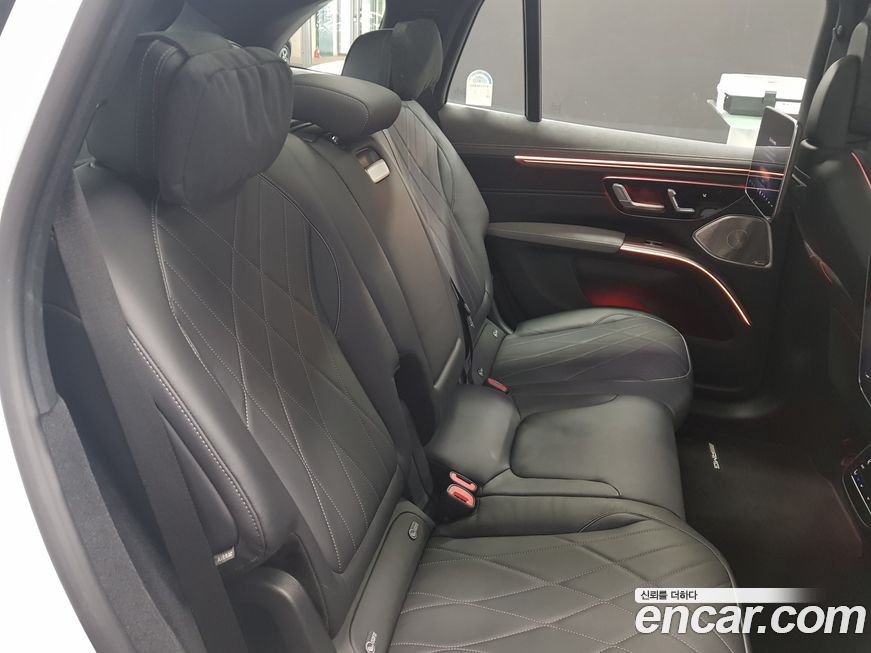 Mercedes-Benz EQS 2024