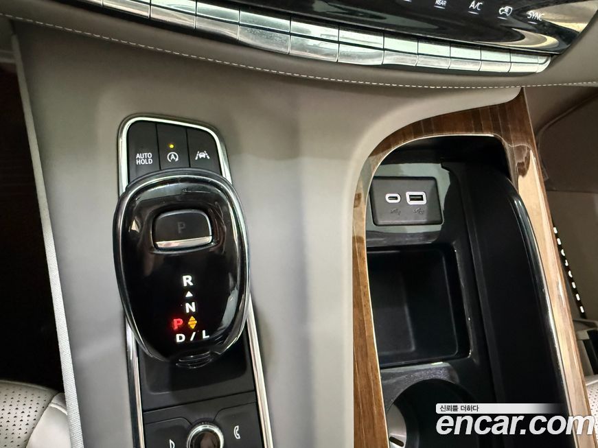 Cadillac Escalade 2023