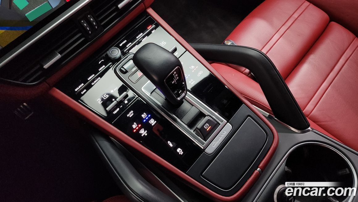 Porsche Cayenne 2020