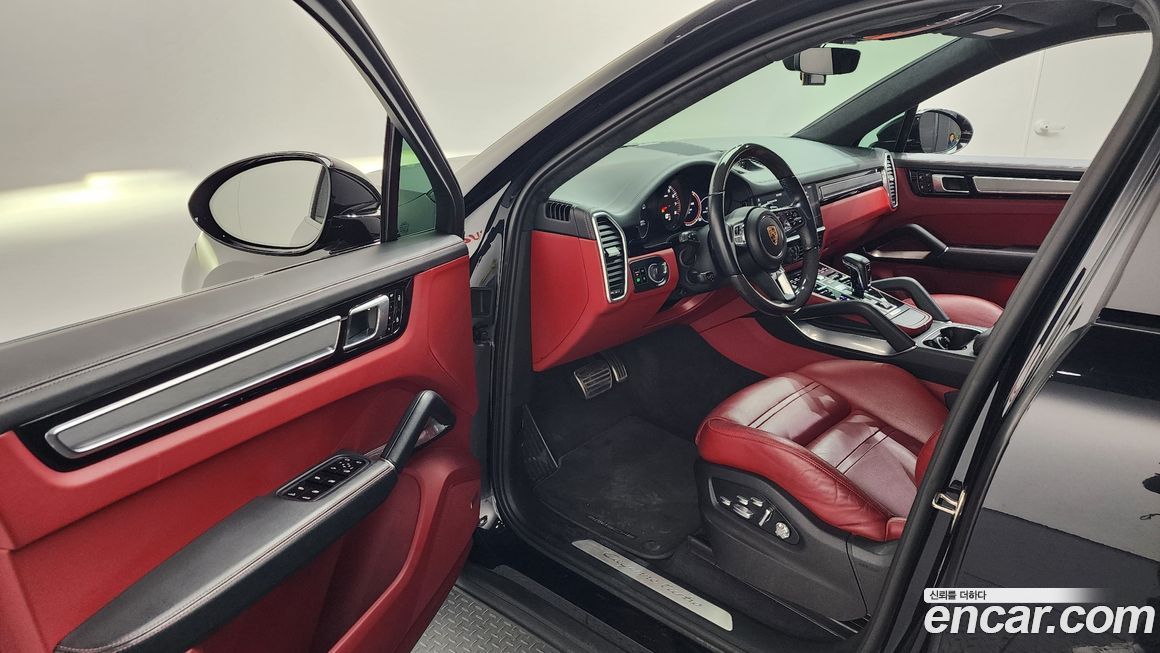 Porsche Cayenne 2020