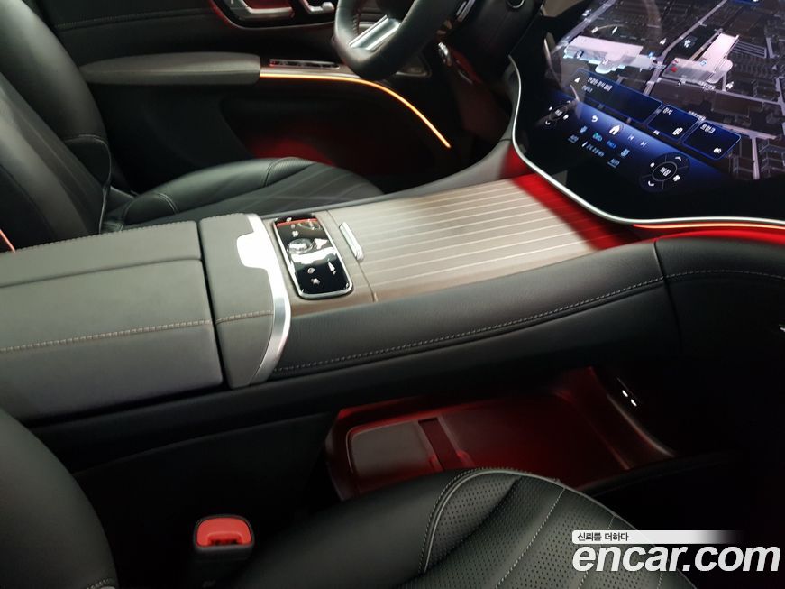 Mercedes-Benz EQS 2024