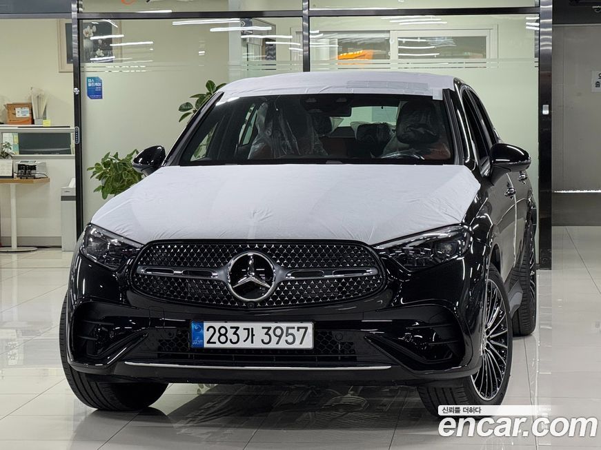 Mercedes-Benz GLC-Class 2026
