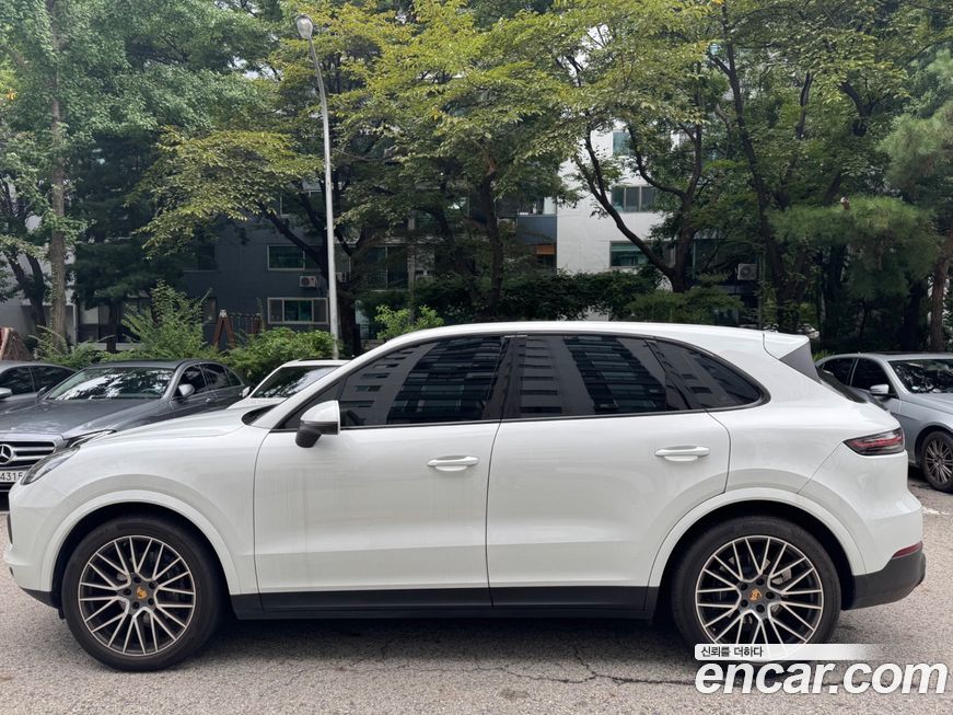 Porsche Cayenne 2022