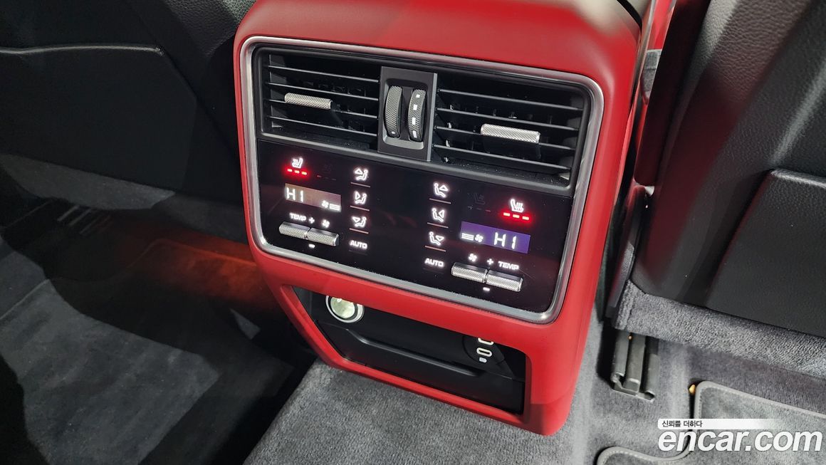 Porsche Cayenne 2020