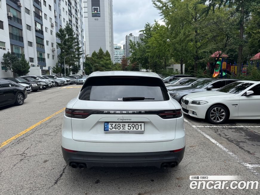 Porsche Cayenne 2022