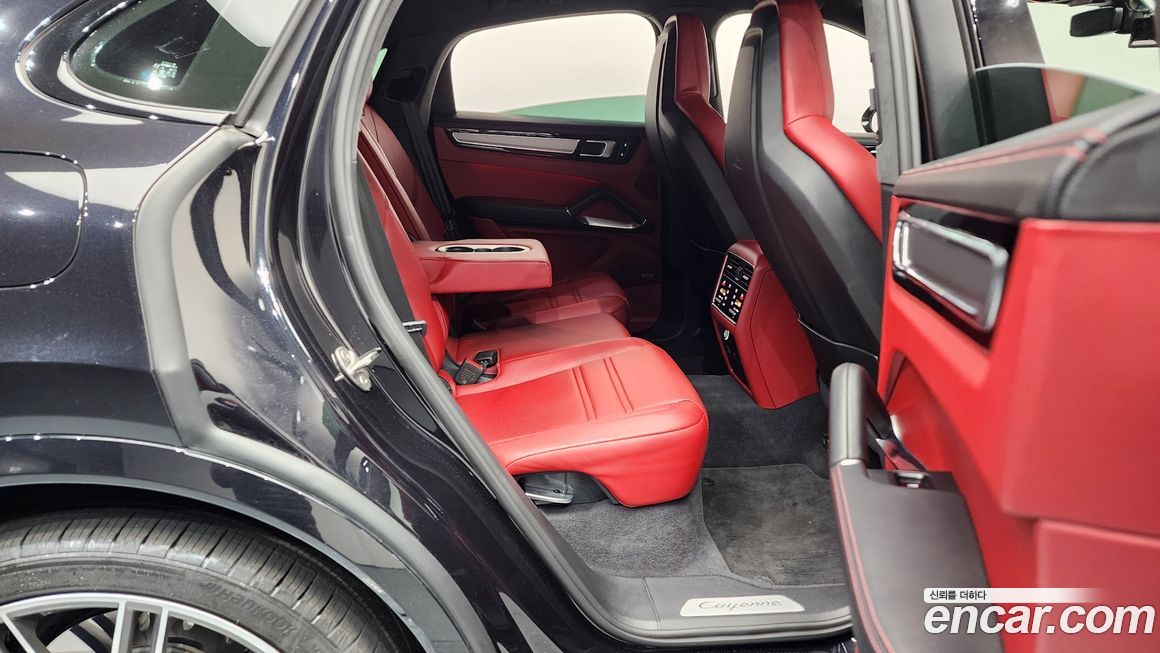 Porsche Cayenne 2020