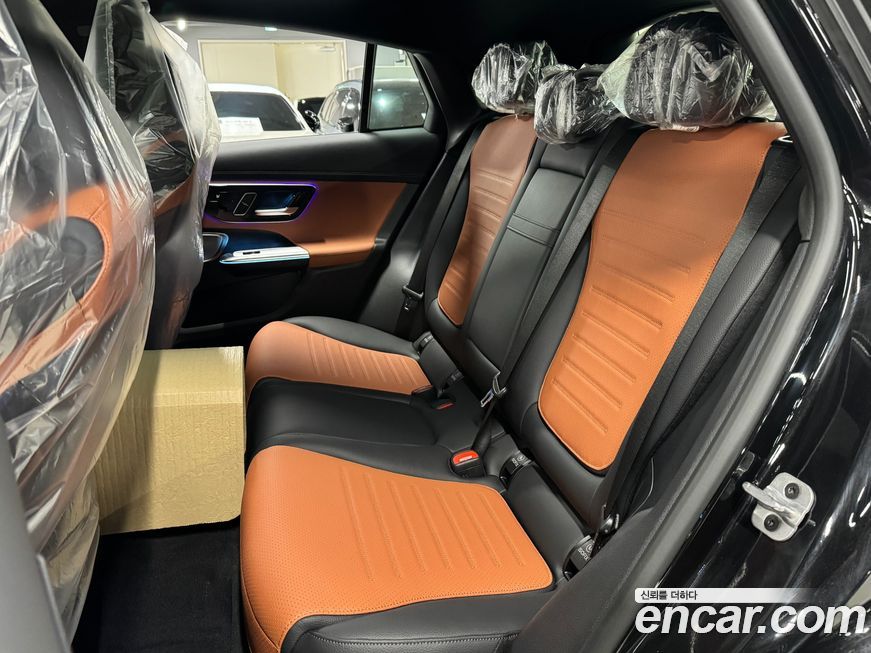 Mercedes-Benz GLC-Class 2026