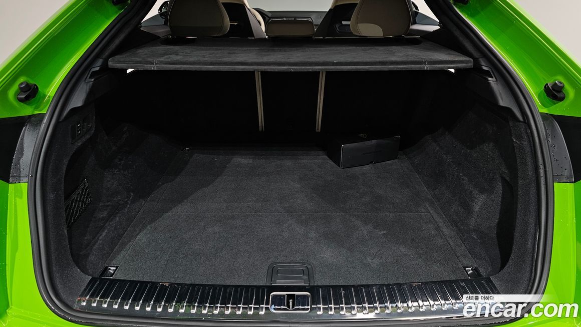 Lamborghini Urus 2024