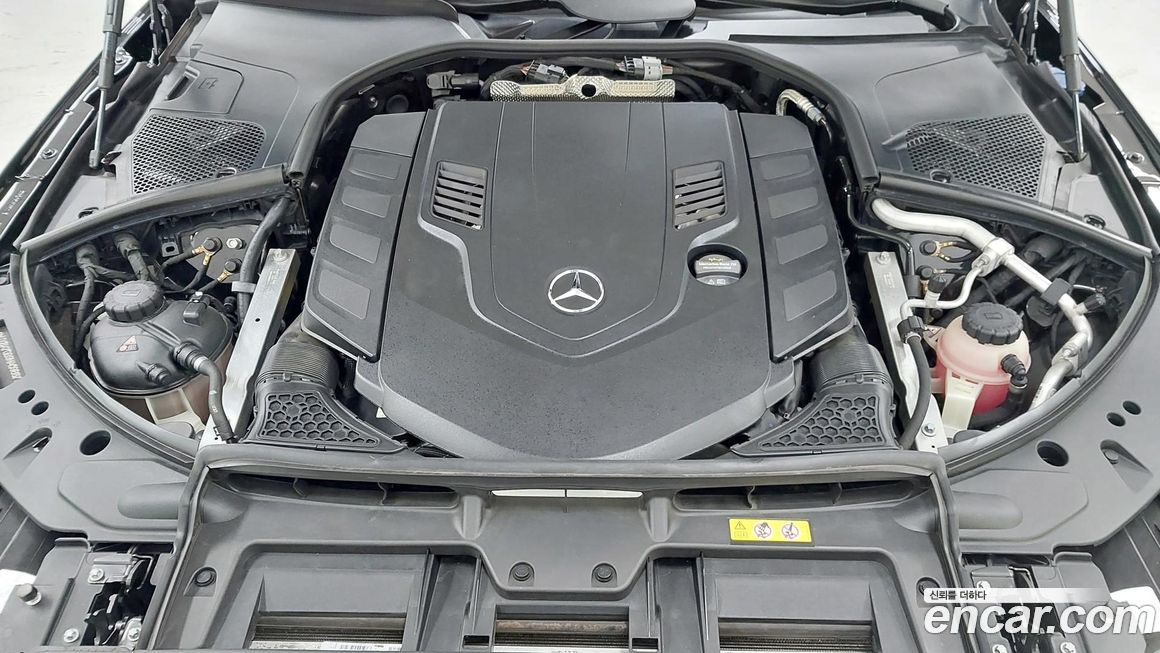 Mercedes-Benz S-Class 2022